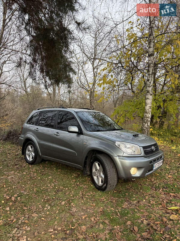 Позашляховик / Кросовер Toyota RAV4 2004 в Ужгороді фото 22 Позашляховик / Кросовер Toyota RAV4 2004 в Ужгороді
