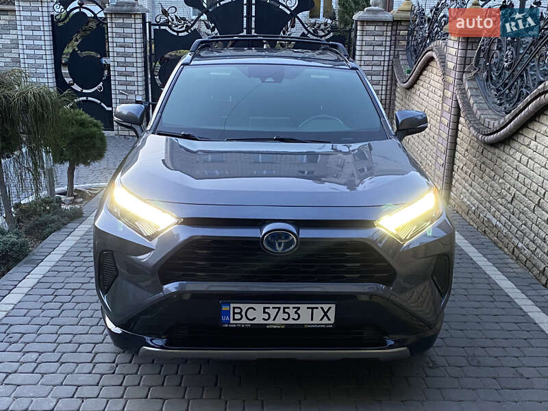 Внедорожник / Кроссовер Toyota RAV4 2022 в Самборе