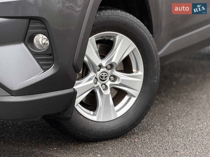 Внедорожник / Кроссовер Toyota RAV4 2020 в Кривом Роге фото 8 Внедорожник / Кроссовер Toyota RAV4 2020 в Кривом Роге