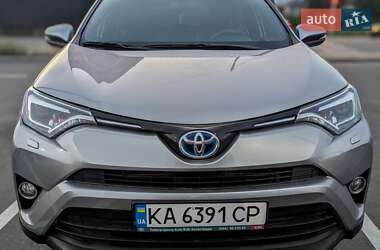 Внедорожник / Кроссовер Toyota RAV4 2016 в Киеве