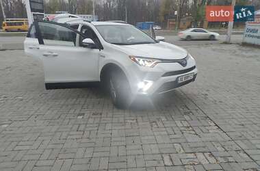Внедорожник / Кроссовер Toyota RAV4 2018 в Днепре