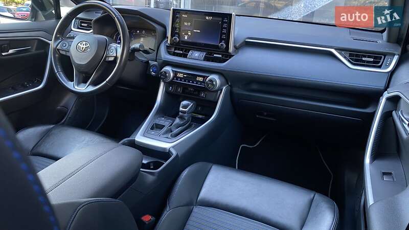 Внедорожник / Кроссовер Toyota RAV4 2020 в Одессе фото 13 Внедорожник / Кроссовер Toyota RAV4 2020 в Одессе