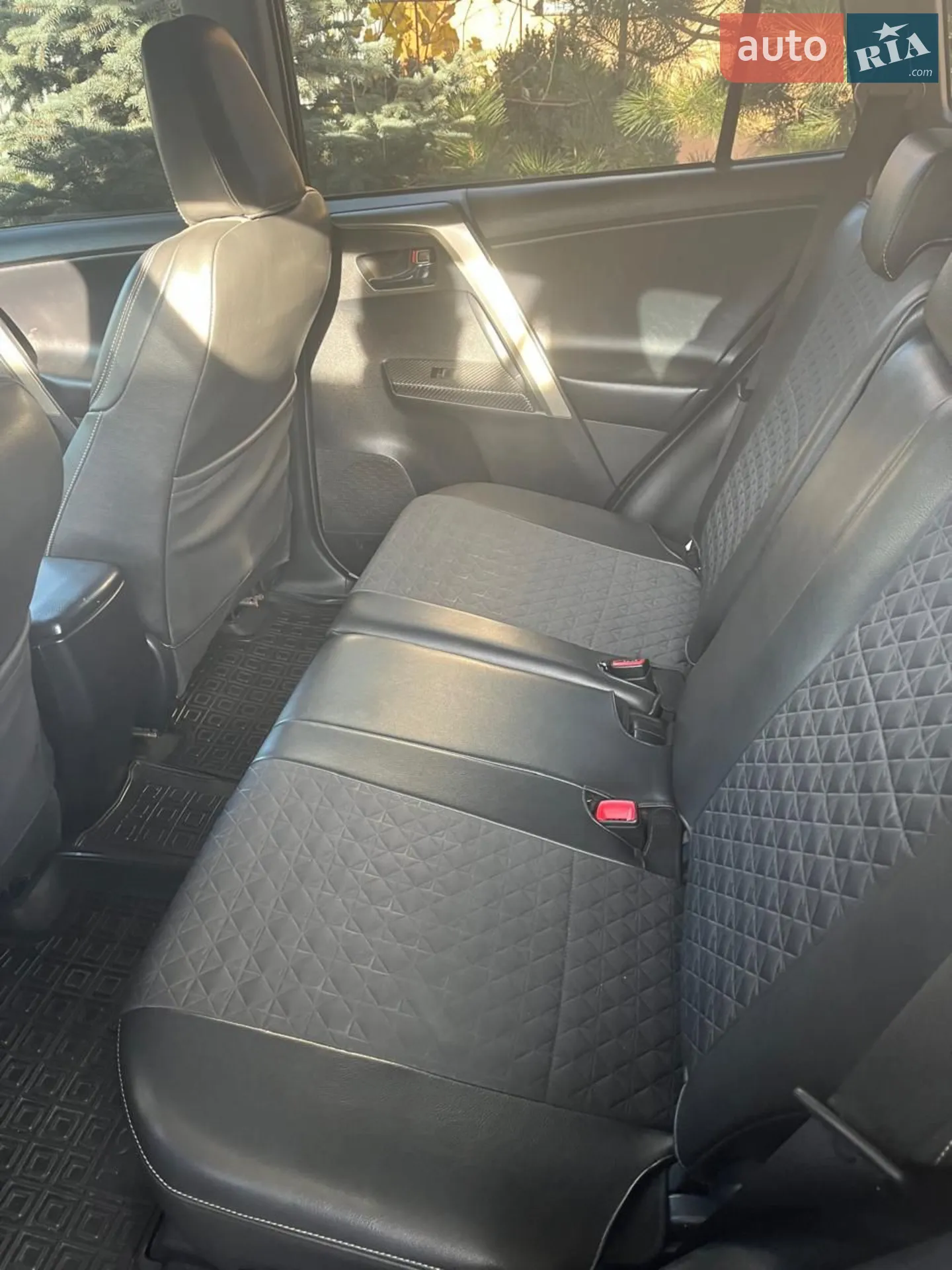 2012 Toyota RAV 4 - мініатюра 16