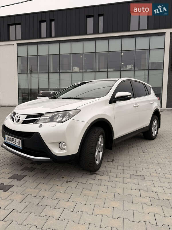 Внедорожник / Кроссовер Toyota RAV4 2013 в Хусте фото 19 Внедорожник / Кроссовер Toyota RAV4 2013 в Хусте