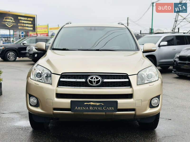 Внедорожник / Кроссовер Toyota RAV4 2009 в Харькове