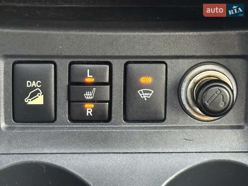 Внедорожник / Кроссовер Toyota RAV4 2008 в Киеве