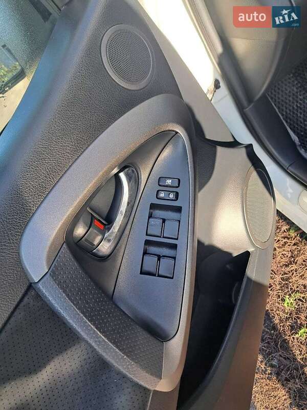 Внедорожник / Кроссовер Toyota RAV4 2010 в Чернигове фото 18 Внедорожник / Кроссовер Toyota RAV4 2010 в Чернигове