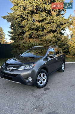 Внедорожник / Кроссовер Toyota RAV4 2014 в Львове