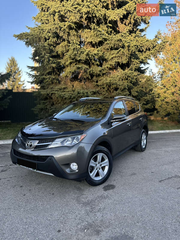 Внедорожник / Кроссовер Toyota RAV4 2014 в Львове