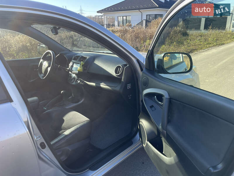Внедорожник / Кроссовер Toyota RAV4 2012 в Львове фото 15 Внедорожник / Кроссовер Toyota RAV4 2012 в Львове