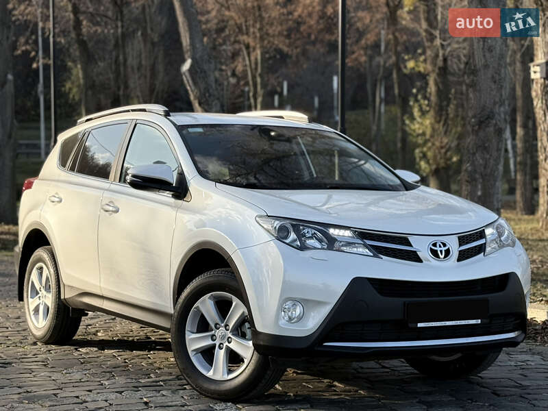 Внедорожник / Кроссовер Toyota RAV4 2013 в Киеве фото Внедорожник / Кроссовер Toyota RAV4 2013 в Киеве