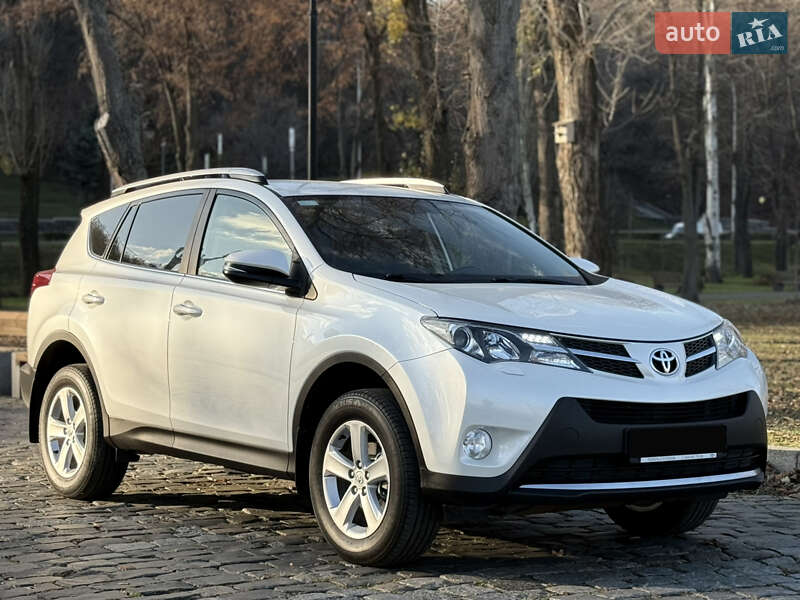 Внедорожник / Кроссовер Toyota RAV4 2013 в Киеве фото 4 Внедорожник / Кроссовер Toyota RAV4 2013 в Киеве