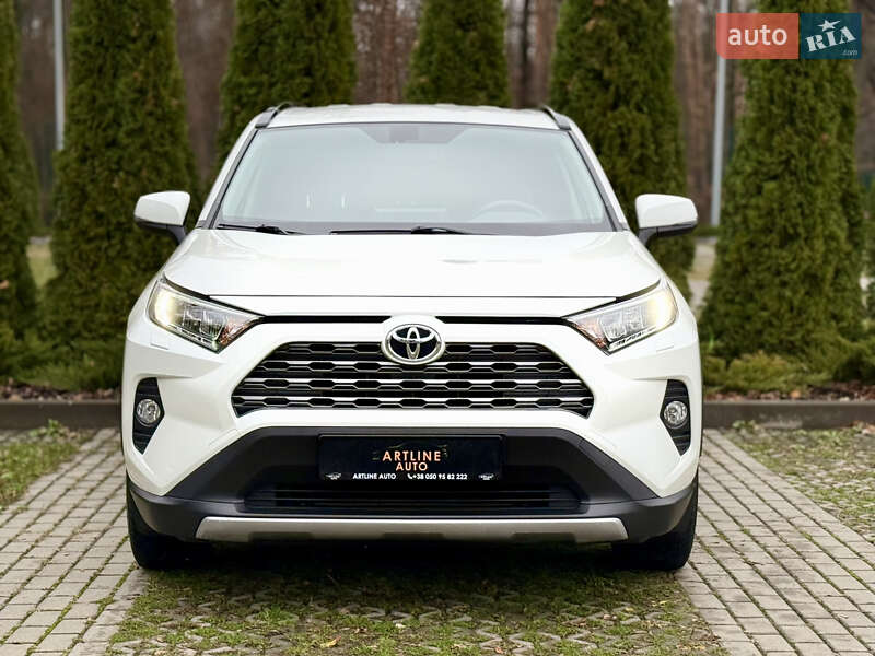 Внедорожник / Кроссовер Toyota RAV4 2019 в Харькове фото 5 Внедорожник / Кроссовер Toyota RAV4 2019 в Харькове