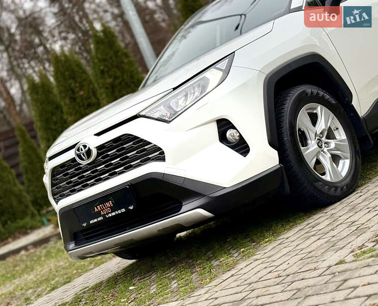 Внедорожник / Кроссовер Toyota RAV4 2019 в Харькове фото 21 Внедорожник / Кроссовер Toyota RAV4 2019 в Харькове