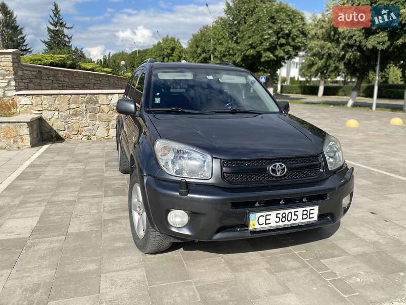 Внедорожник / Кроссовер Toyota RAV4 2005 в Сокирянах