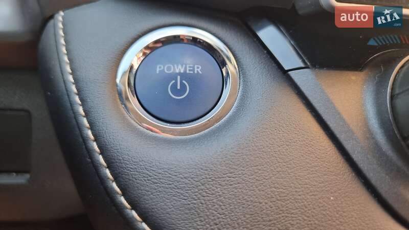 Внедорожник / Кроссовер Toyota RAV4 2017 в Харькове фото 28 Внедорожник / Кроссовер Toyota RAV4 2017 в Харькове