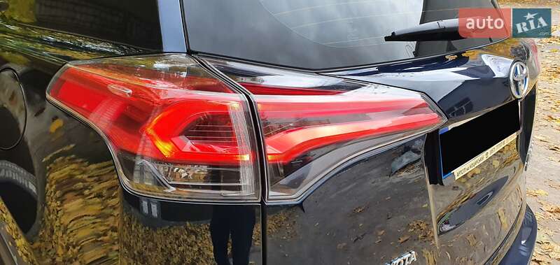 Внедорожник / Кроссовер Toyota RAV4 2017 в Харькове фото 38 Внедорожник / Кроссовер Toyota RAV4 2017 в Харькове