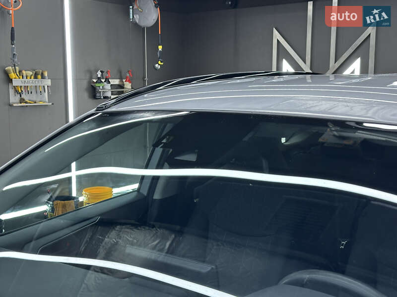 Внедорожник / Кроссовер Toyota RAV4 2022 в Ужгороде