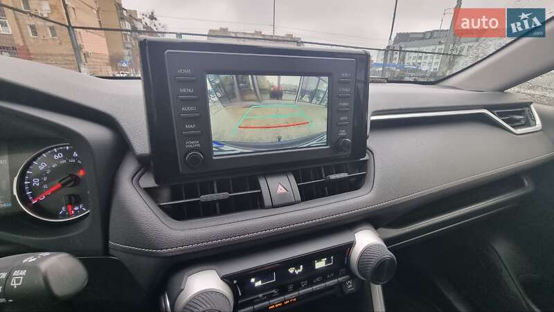 Внедорожник / Кроссовер Toyota RAV4 2018 в Киеве