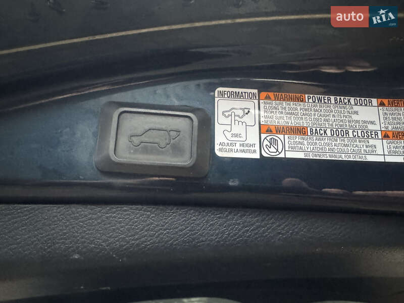 Внедорожник / Кроссовер Toyota RAV4 2017 в Киеве