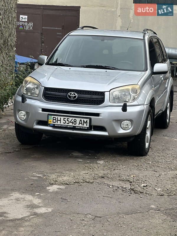 Позашляховик / Кросовер Toyota RAV4 2005 в Одесі
