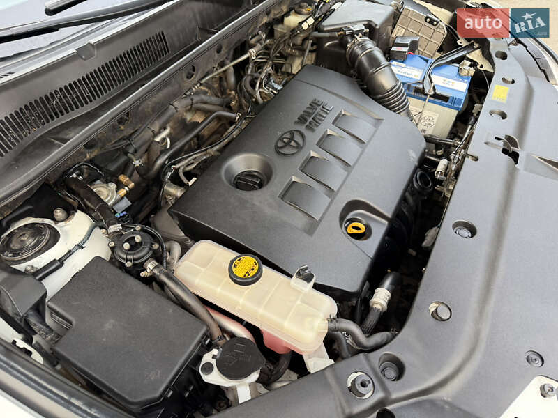 Внедорожник / Кроссовер Toyota RAV4 2011 в Одессе