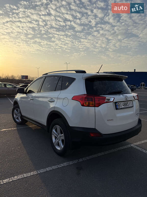 Внедорожник / Кроссовер Toyota RAV4 2013 в Полтаве фото 9 Внедорожник / Кроссовер Toyota RAV4 2013 в Полтаве