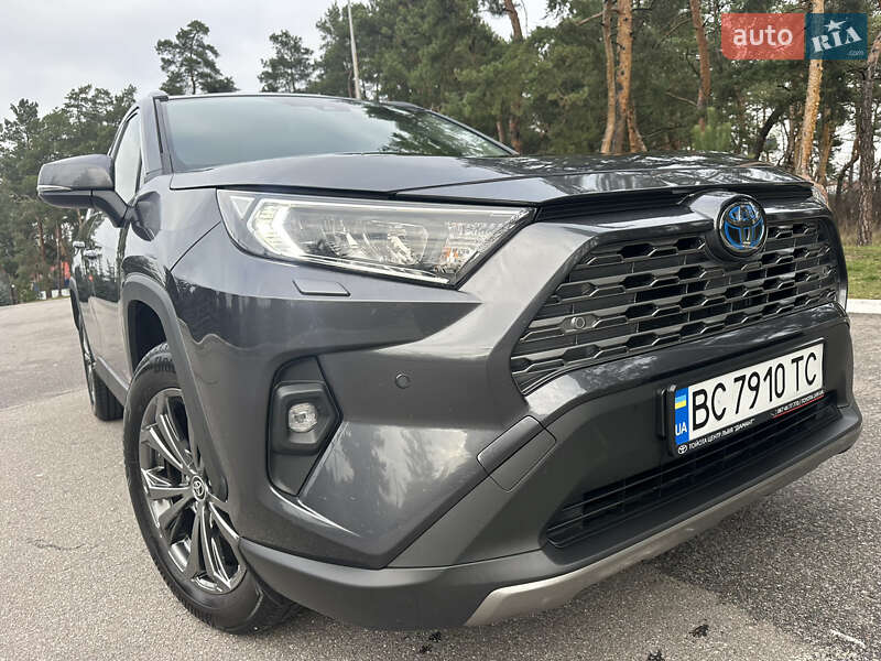 Позашляховик / Кросовер Toyota RAV4 2024 в Києві фото 20 Позашляховик / Кросовер Toyota RAV4 2024 в Києві