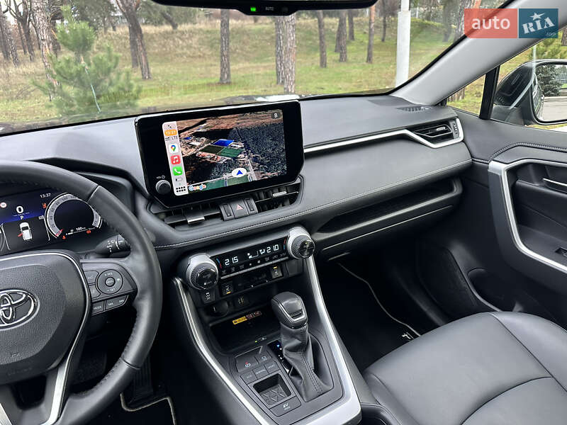 Позашляховик / Кросовер Toyota RAV4 2024 в Києві фото 25 Позашляховик / Кросовер Toyota RAV4 2024 в Києві