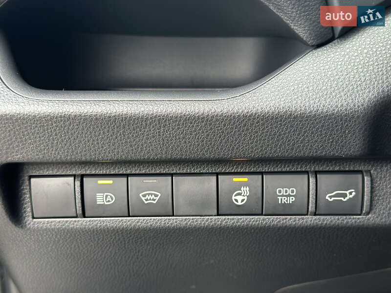 Позашляховик / Кросовер Toyota RAV4 2024 в Києві фото 27 Позашляховик / Кросовер Toyota RAV4 2024 в Києві