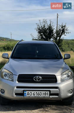 Внедорожник / Кроссовер Toyota RAV4 2007 в Мукачево