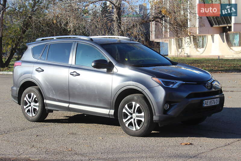 Toyota RAV4 2016