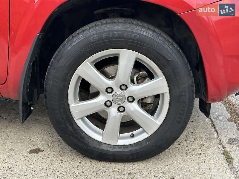Позашляховик / Кросовер Toyota RAV4 2008 в Одесі