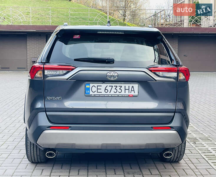 Внедорожник / Кроссовер Toyota RAV4 2022 в Черновцах