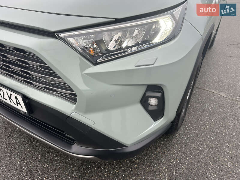 Позашляховик / Кросовер Toyota RAV4 2023 в Києві фото 2 Позашляховик / Кросовер Toyota RAV4 2023 в Києві