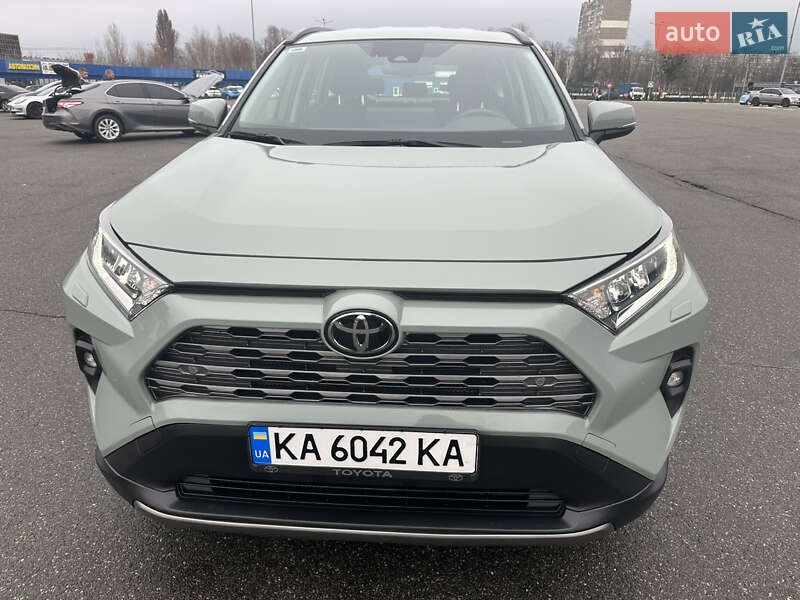 Позашляховик / Кросовер Toyota RAV4 2023 в Києві фото 7 Позашляховик / Кросовер Toyota RAV4 2023 в Києві