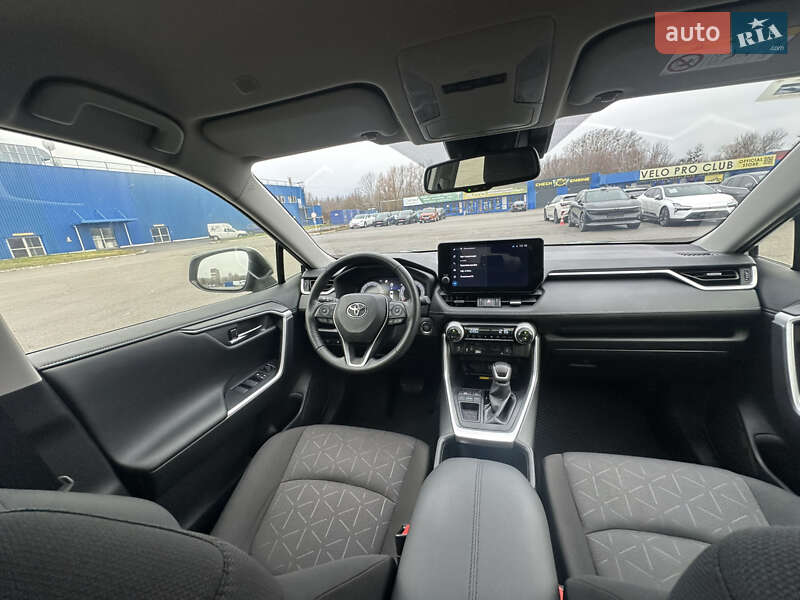Позашляховик / Кросовер Toyota RAV4 2023 в Києві фото 75 Позашляховик / Кросовер Toyota RAV4 2023 в Києві