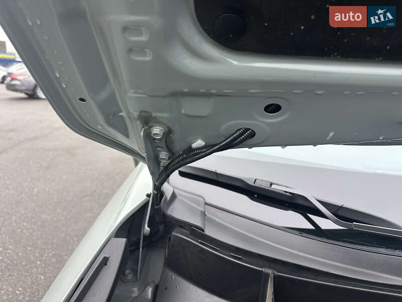 Позашляховик / Кросовер Toyota RAV4 2023 в Києві фото 80 Позашляховик / Кросовер Toyota RAV4 2023 в Києві