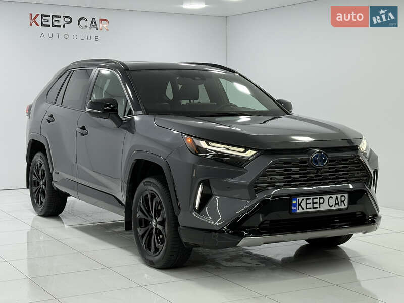 Позашляховик / Кросовер Toyota RAV4 2023 в Одесі