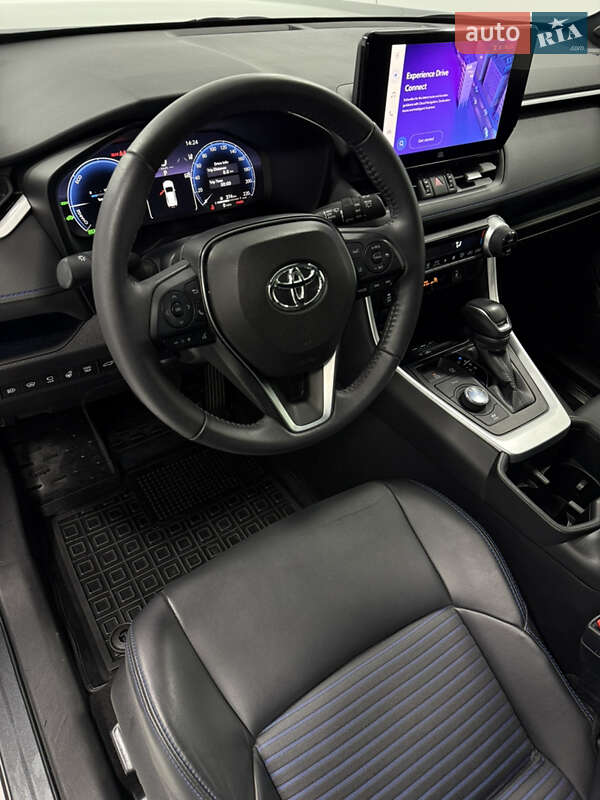 Позашляховик / Кросовер Toyota RAV4 2023 в Одесі