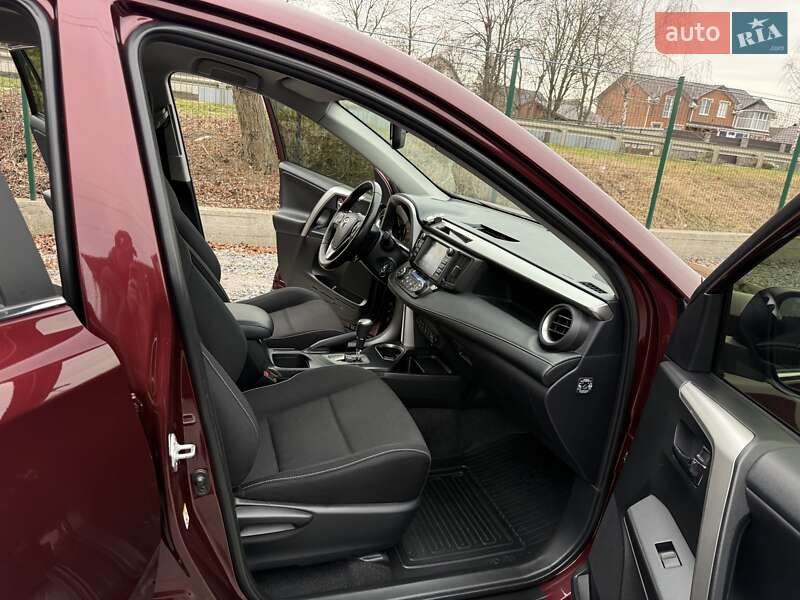 Внедорожник / Кроссовер Toyota RAV4 2017 в Виннице фото 34 Внедорожник / Кроссовер Toyota RAV4 2017 в Виннице