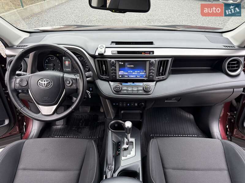 Внедорожник / Кроссовер Toyota RAV4 2017 в Виннице фото 35 Внедорожник / Кроссовер Toyota RAV4 2017 в Виннице