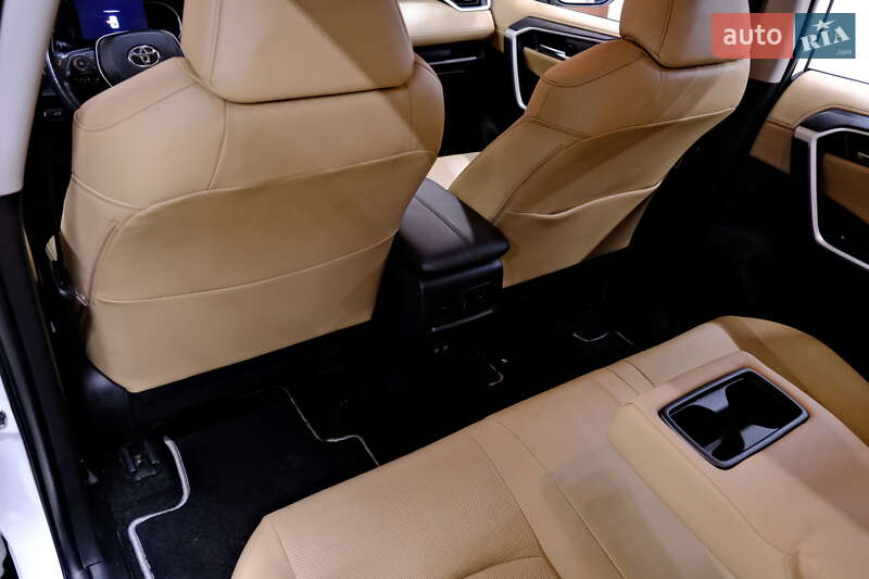 Позашляховик / Кросовер Toyota RAV4 2019 в Одесі