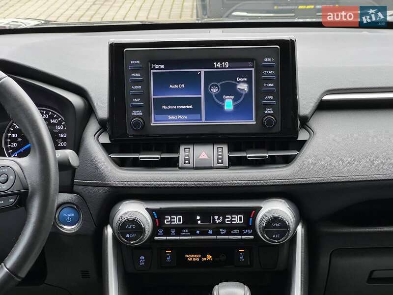 Внедорожник / Кроссовер Toyota RAV4 2021 в Ивано-Франковске