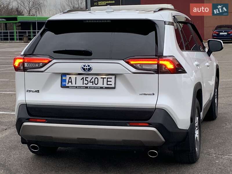 Позашляховик / Кросовер Toyota RAV4 2023 в Києві