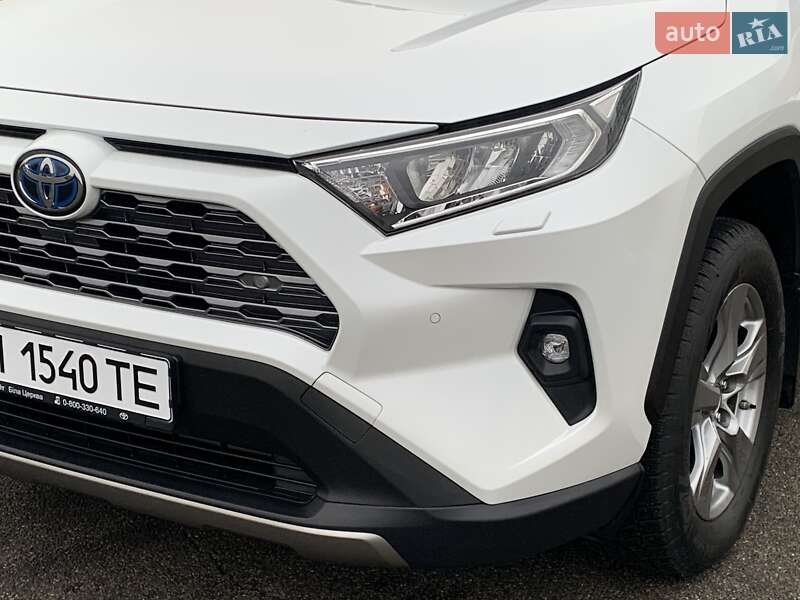 Позашляховик / Кросовер Toyota RAV4 2023 в Києві