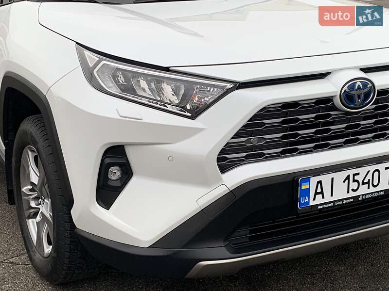 Позашляховик / Кросовер Toyota RAV4 2023 в Києві