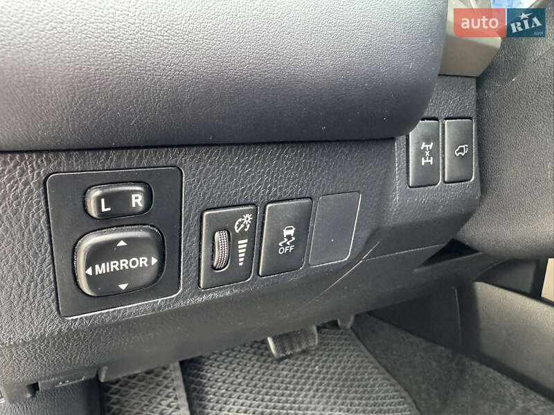 Внедорожник / Кроссовер Toyota RAV4 2013 в Запорожье фото 20 Внедорожник / Кроссовер Toyota RAV4 2013 в Запорожье