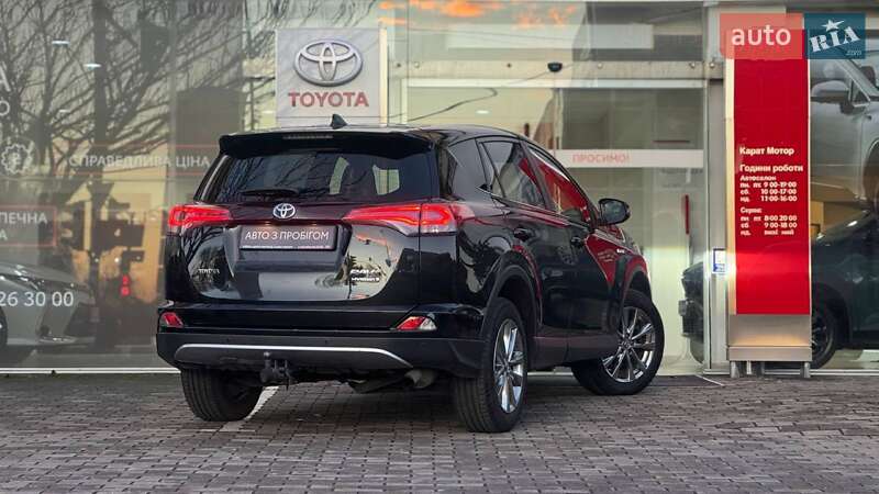 Позашляховик / Кросовер Toyota RAV4 2017 в Ужгороді фото 6 Позашляховик / Кросовер Toyota RAV4 2017 в Ужгороді