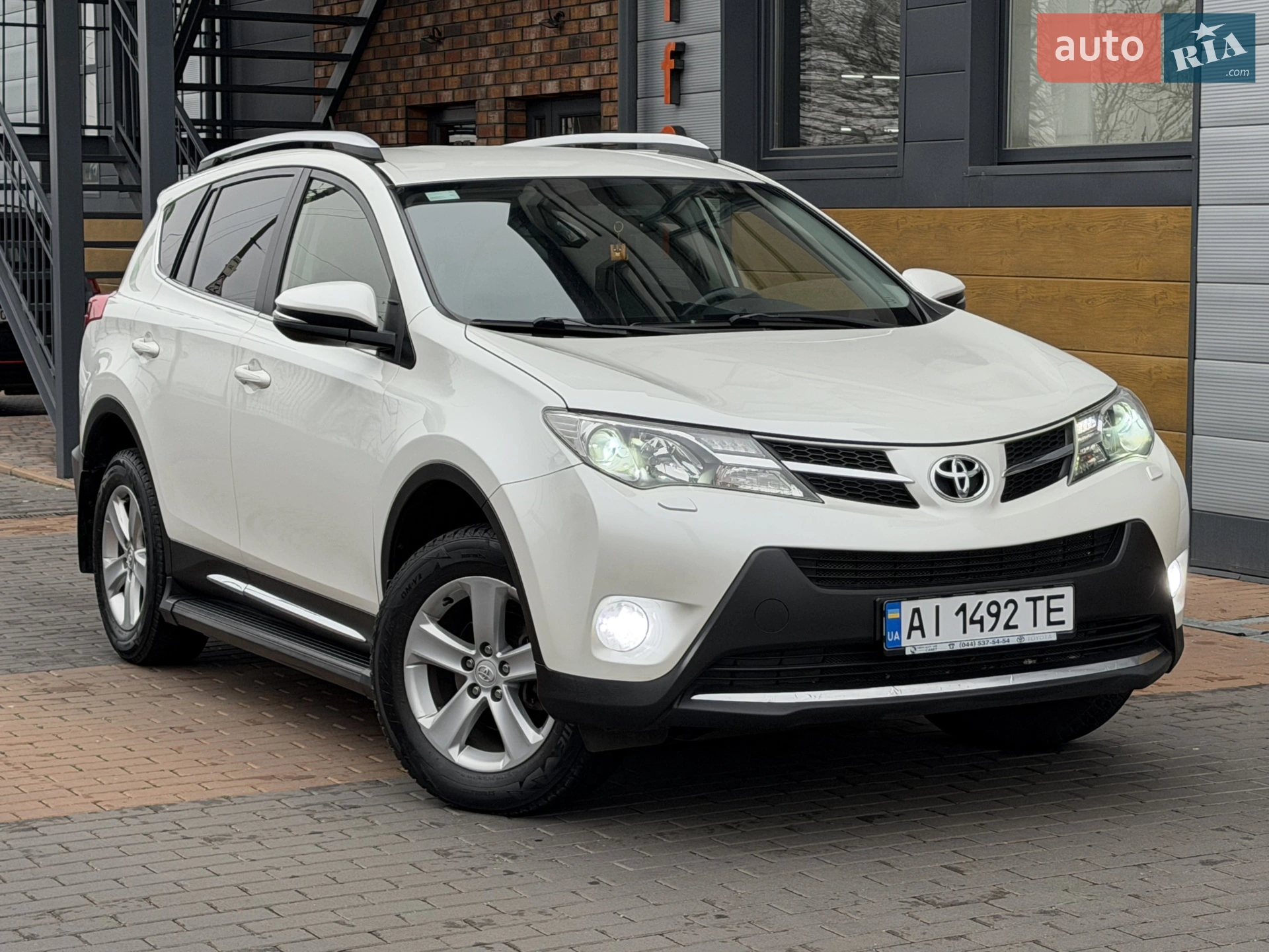 2014 Toyota RAV 4 - мініатюра 13